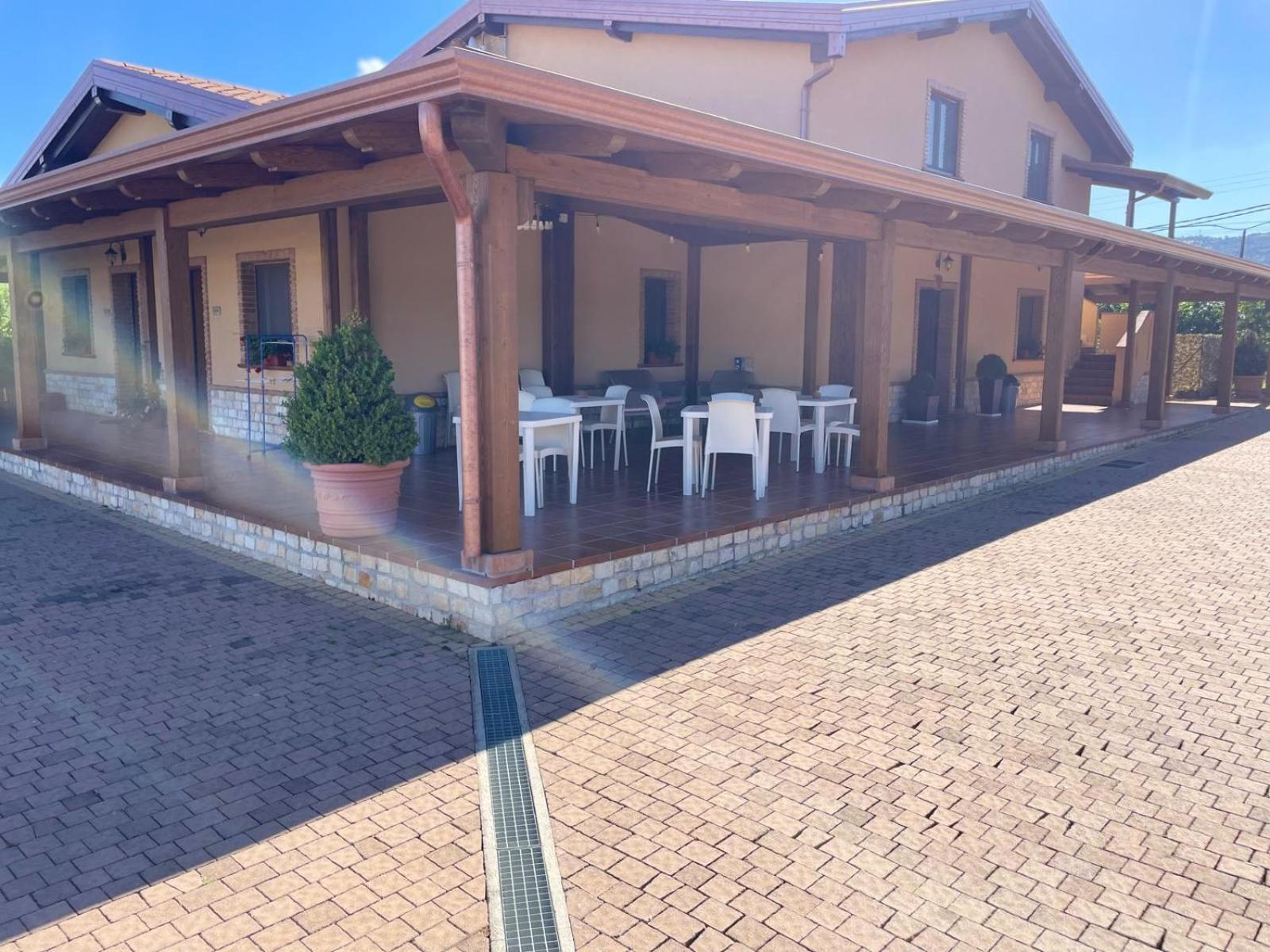 Agriturismo Albachiara Bisignano Eksteriør billede